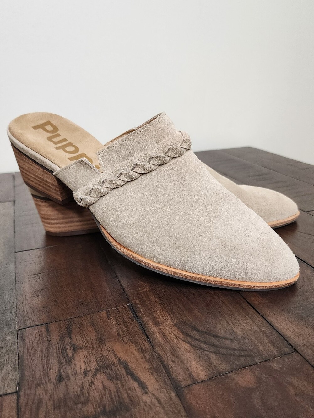 Hush Puppies Women's Beige Suede Braided Slip-On Mules Sz 9 Western Girl Comfort